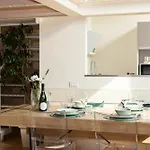 In The Old Town Of - Monicacomoapartment Апартаменты