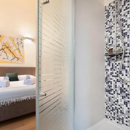 Appartamento In The Old Town Of - Monicacomoapartment